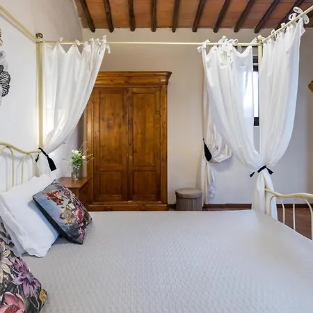 Le Tornaie 14, Emma Villa *